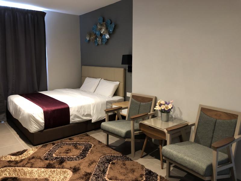 Deluxe King Room 